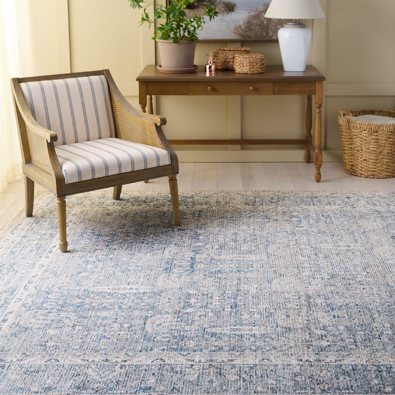 Martha Stewart by SAFAVIEH Whitney Safia Traditional Rug