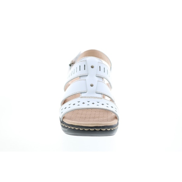 clarks 3 strap sandal