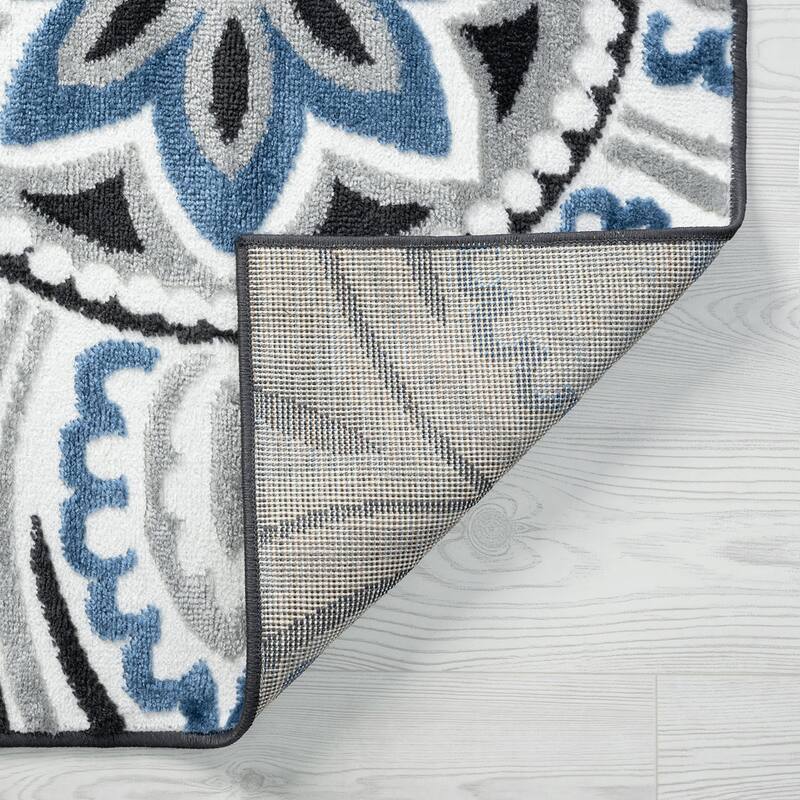 Wyman Bohemian & Eclectic Floral Indoor Area Rug