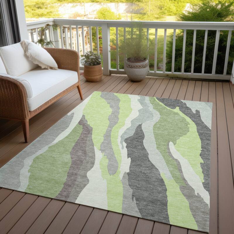 Machine Washable Indoor/ Outdoor Abstract Contemporary Chantille Rug