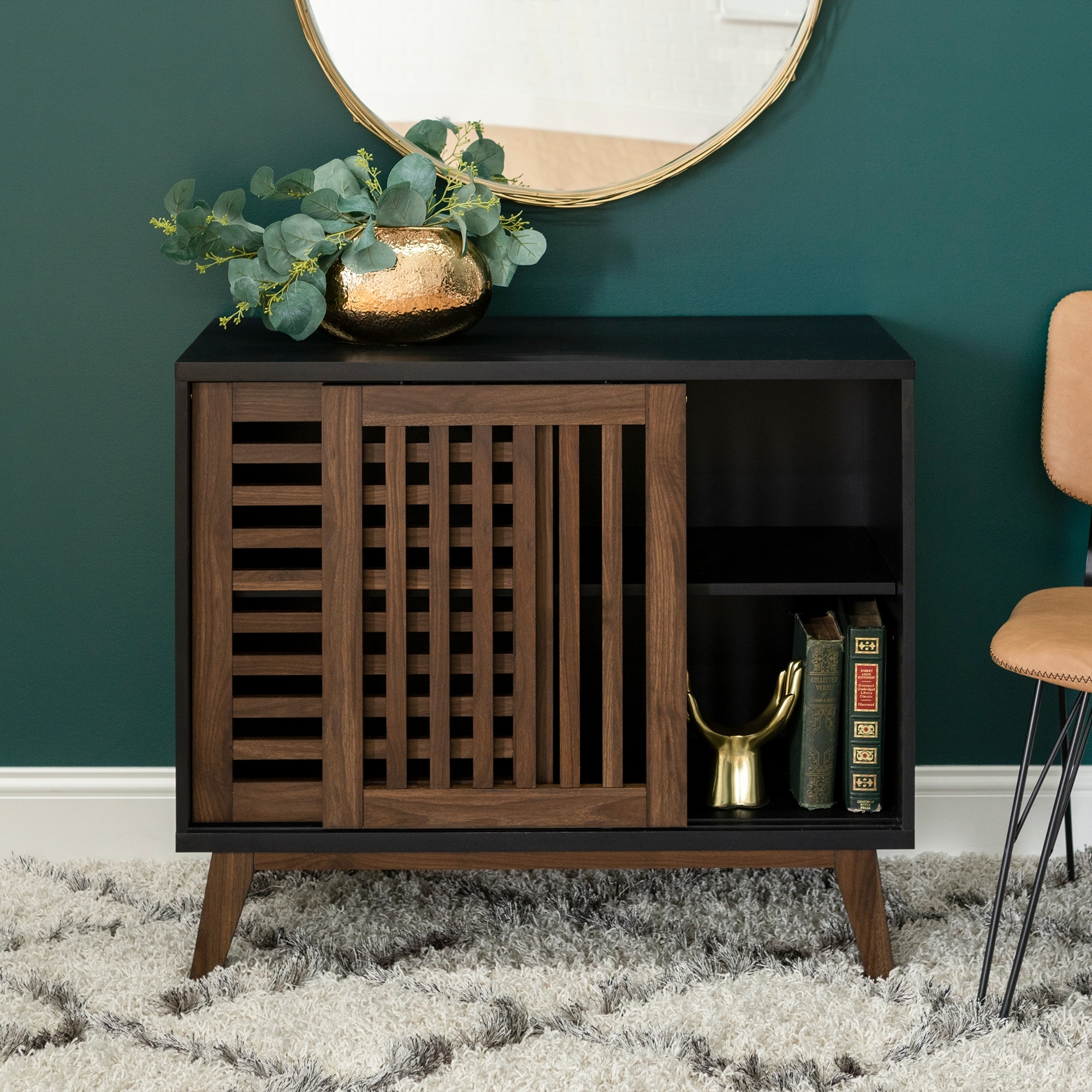 Carson carrington record on sale player accent cabinet