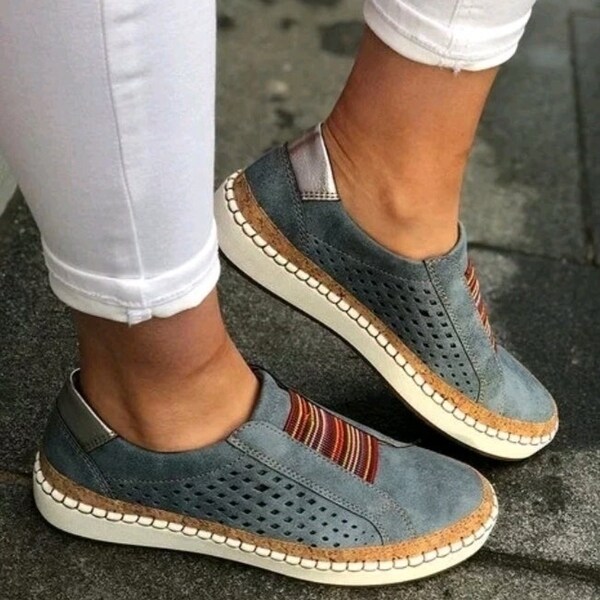 New Women's Fashion Casual Vulcanized Shoes Single Shoes. Opens flyout.