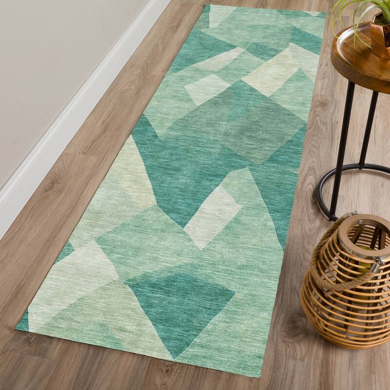 Machine Washable Indoor/ Outdoor Modern Queby Chantille Rug