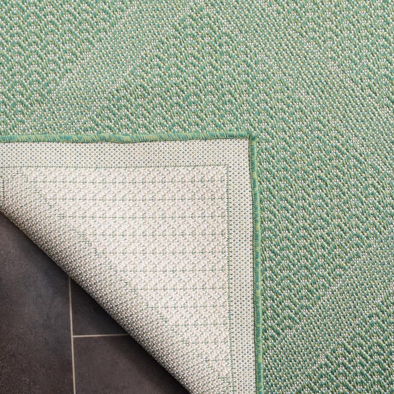 SAFAVIEH Bermuda Ratnabali Geometric Indoor/Outdoor Waterproof Rug
