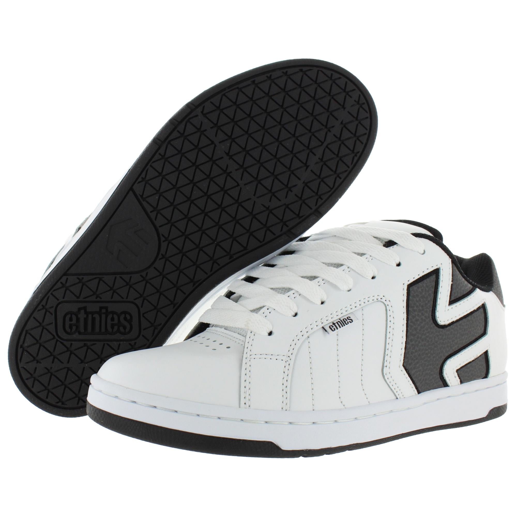 white skate trainers