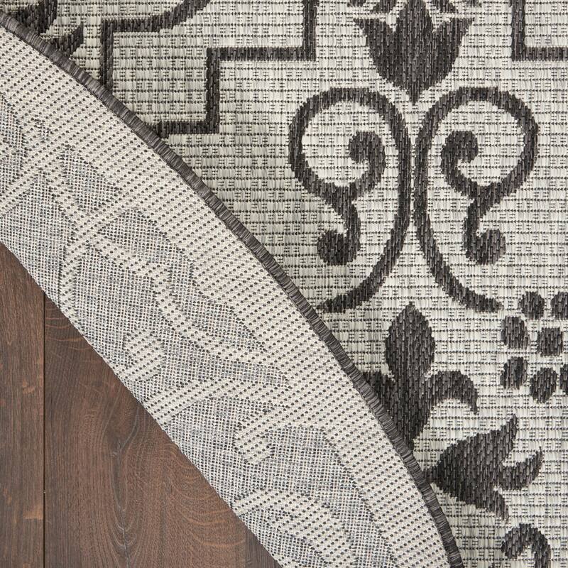 Nourison Garden Party Trellis Indoor/Outdoor Area Rug