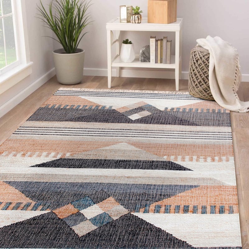 Sevita Hand-Woven Southwestern Jute-Blend Area Rug, Tan and Black