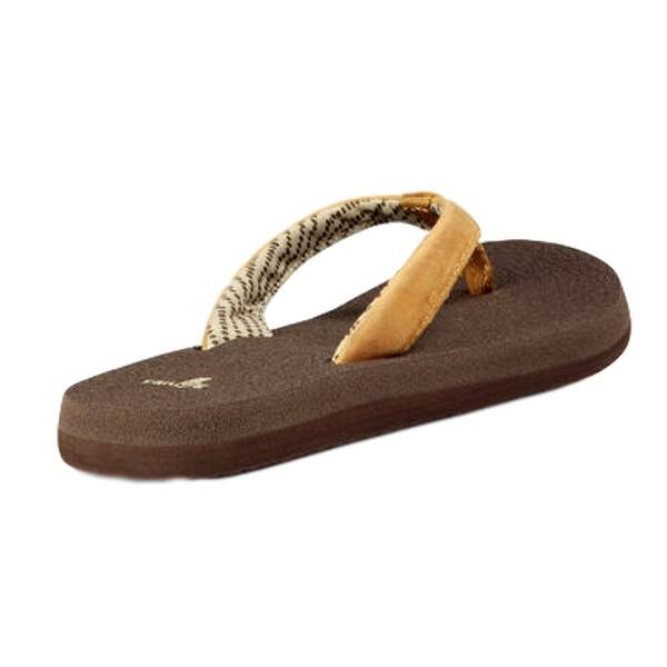 Shop Sanuk Casual Shoes Womens Yoga Mat Primo Straps Poncho Liner