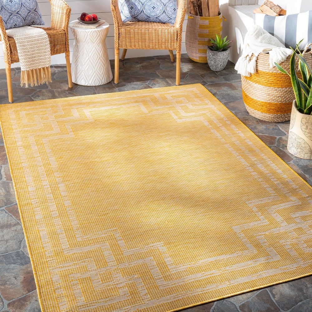 Brian Traditional Border Outdoor Area Rug