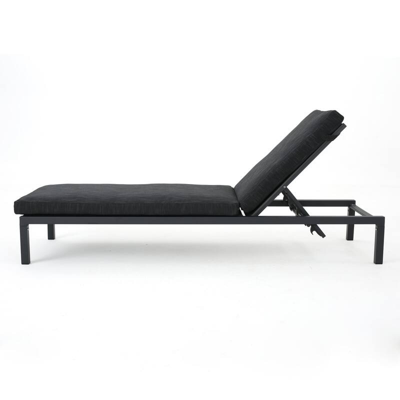Navan Chaise Lounge