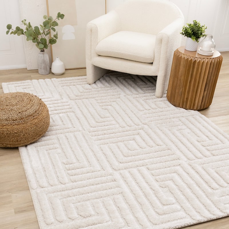 Luxury White Maze Textured High-Low Area Rug - 7'10" x 11'2"