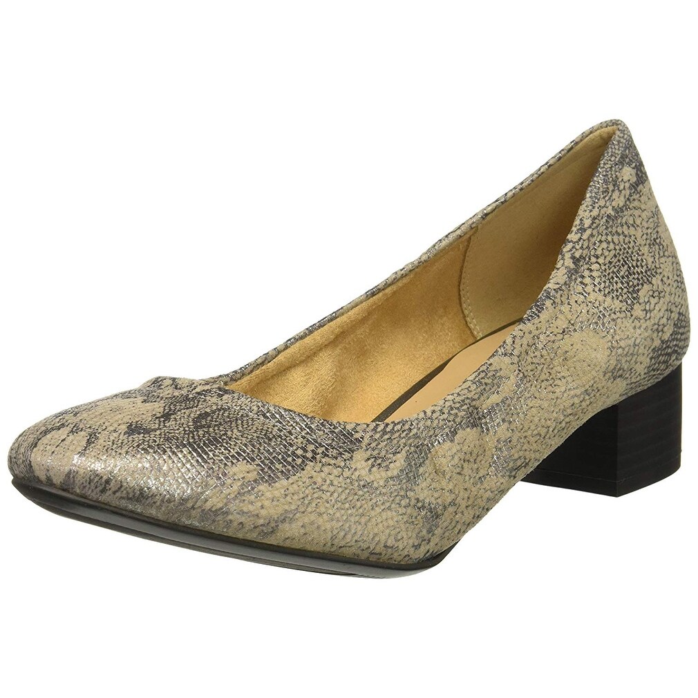 naturalizer adeline loafer