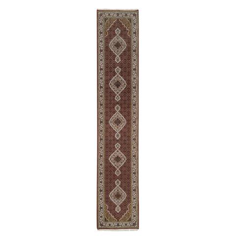 Shahbanu Rugs Mahogany Red Tabriz Mahi Fish Medallion Design 175 KPSI 100% Wool Hand Knotted Runner Oriental Rug (2'7" x 14'0")