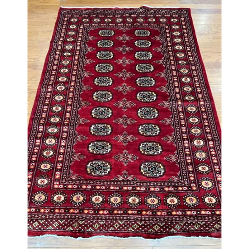 HERAT ORIENTAL Hand-Knotted Bokhara Wool Area Rug (4'2 x 6'1) - 4'2 x 6'1