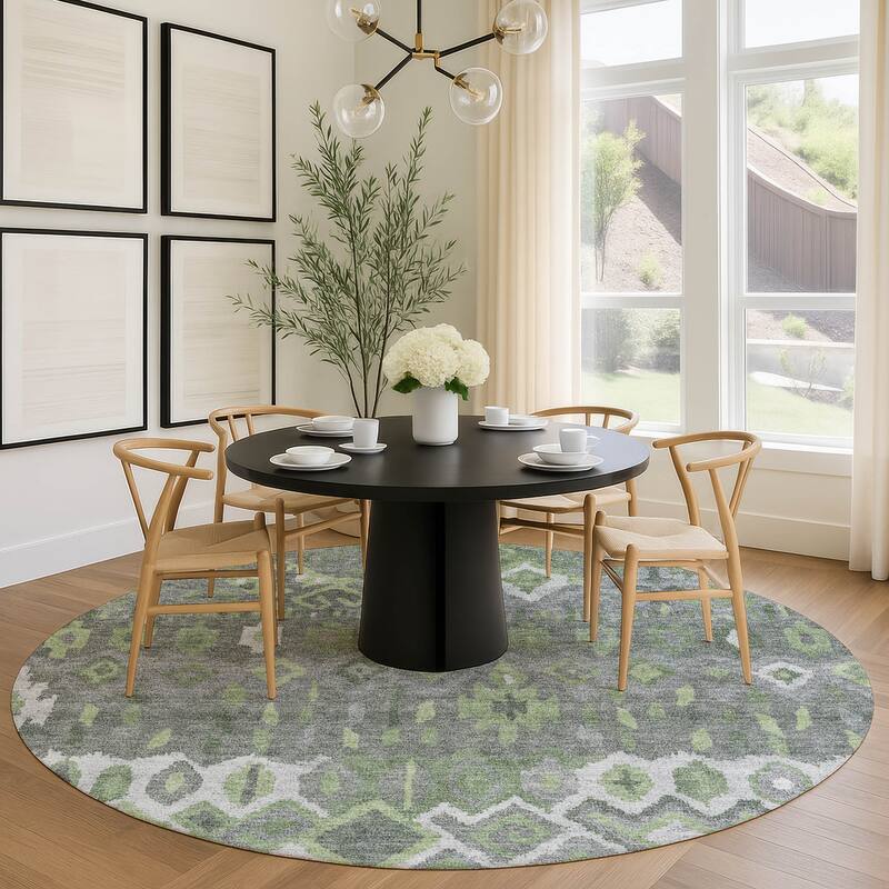 Machine Washable Indoor/ Outdoor Boho Moroccan Chantille Rug