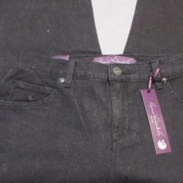 gloria vanderbilt gray jeans