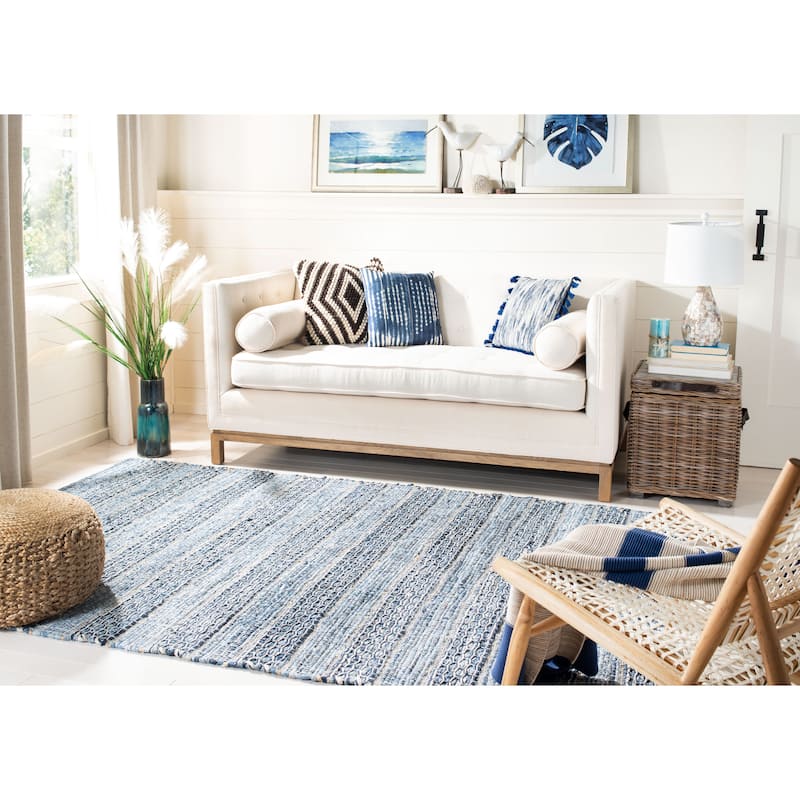SAFAVIEH Handmade Montauk Mileva Casual Geometric Cotton Rug