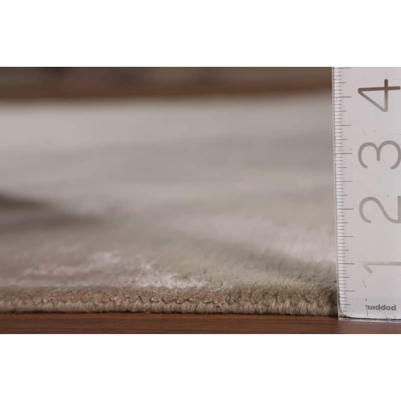 Chevron Style Nepalese Indian Area Rug Handmade Wool Carpet - 6'0" x 8'9"