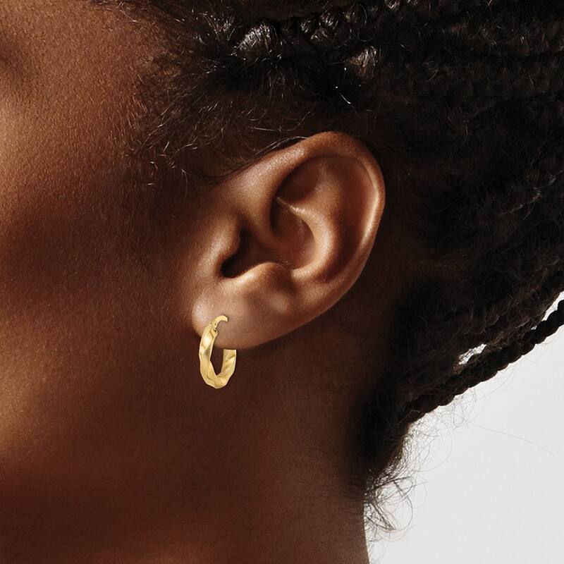 Curata 14k Yellow Gold Brushed and Polished Twisted Hoop Earrings 16.75x3mm