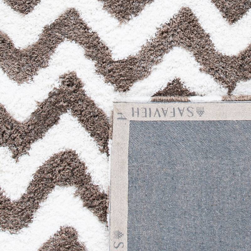 SAFAVIEH Handmade Barcelona Shag Rayya Polyester Rug