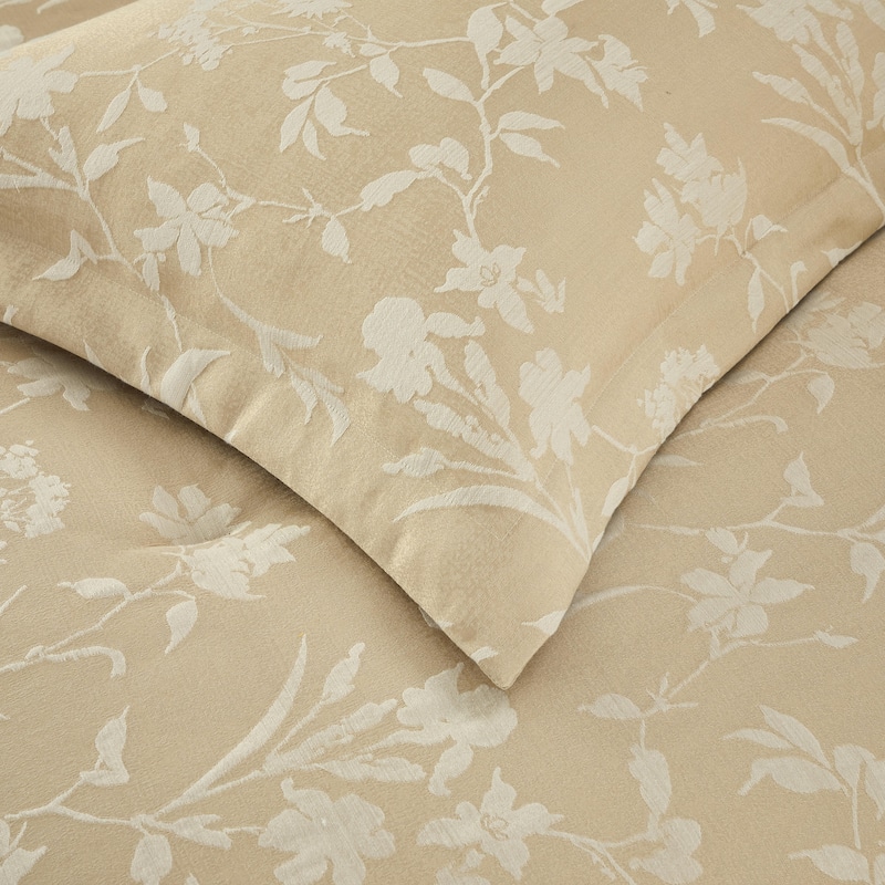 Nanshing Keoni 7 Piece Floral Comforter Set