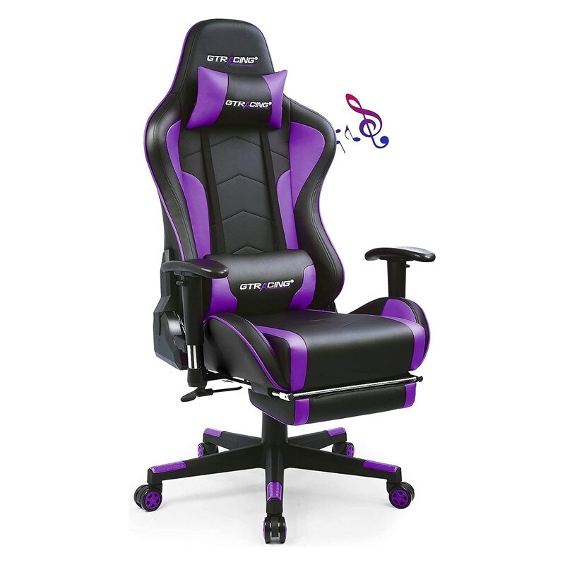 Gaming chair with hotsell footrest and speakers