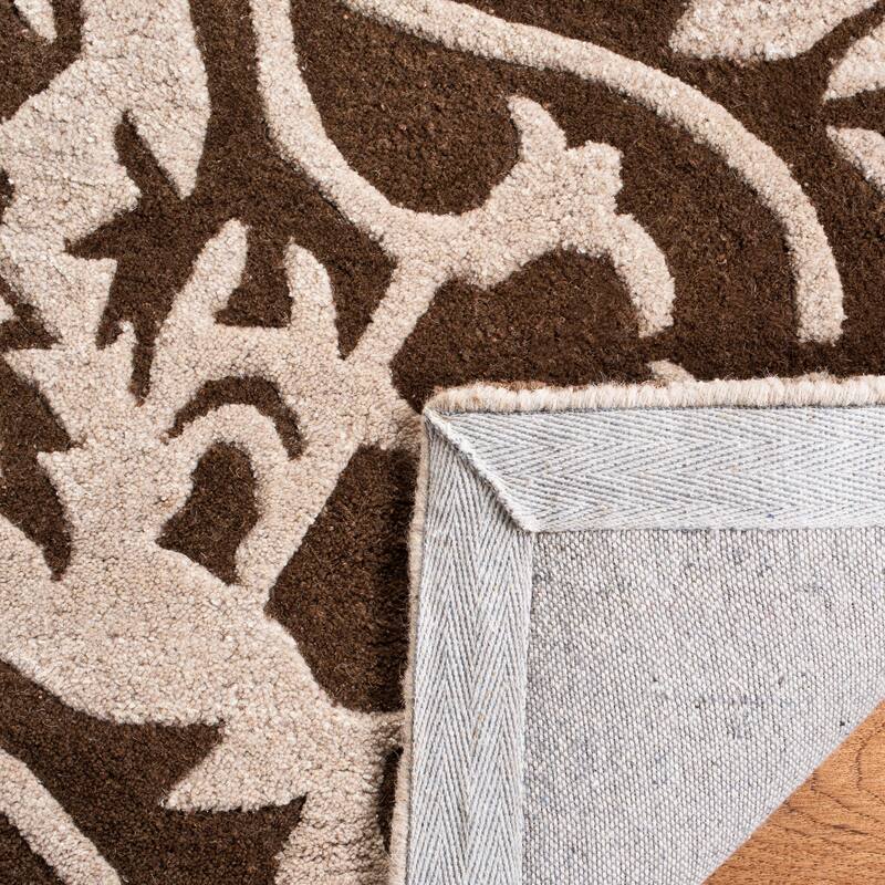 SAFAVIEH Handmade Soho Andreana N.Z. Wool Rug
