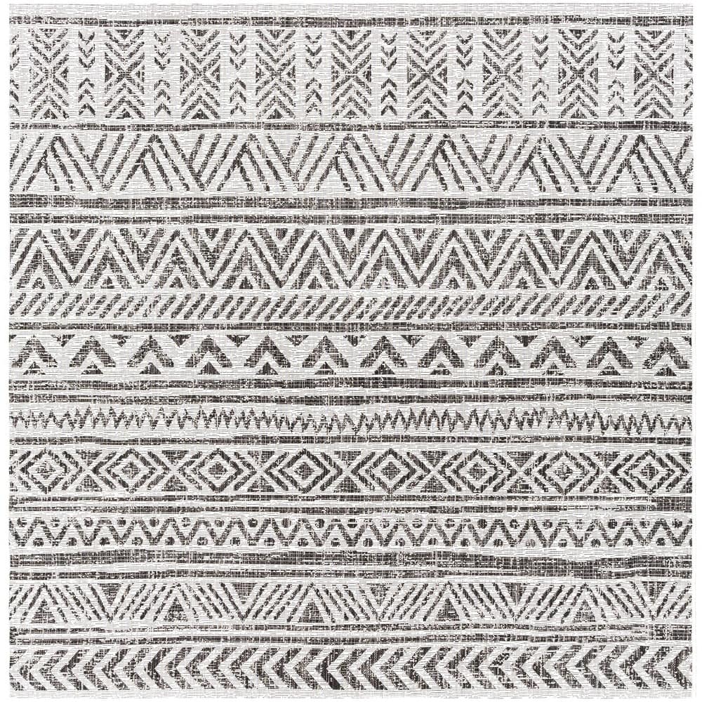 Livabliss Eagean Traditional Indoor/Outdoor Area Rug