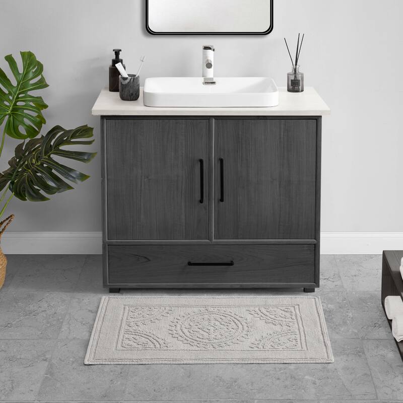 Jean Pierre Cotton Stonewash Medallion 21 x 34 in. Bath Rug