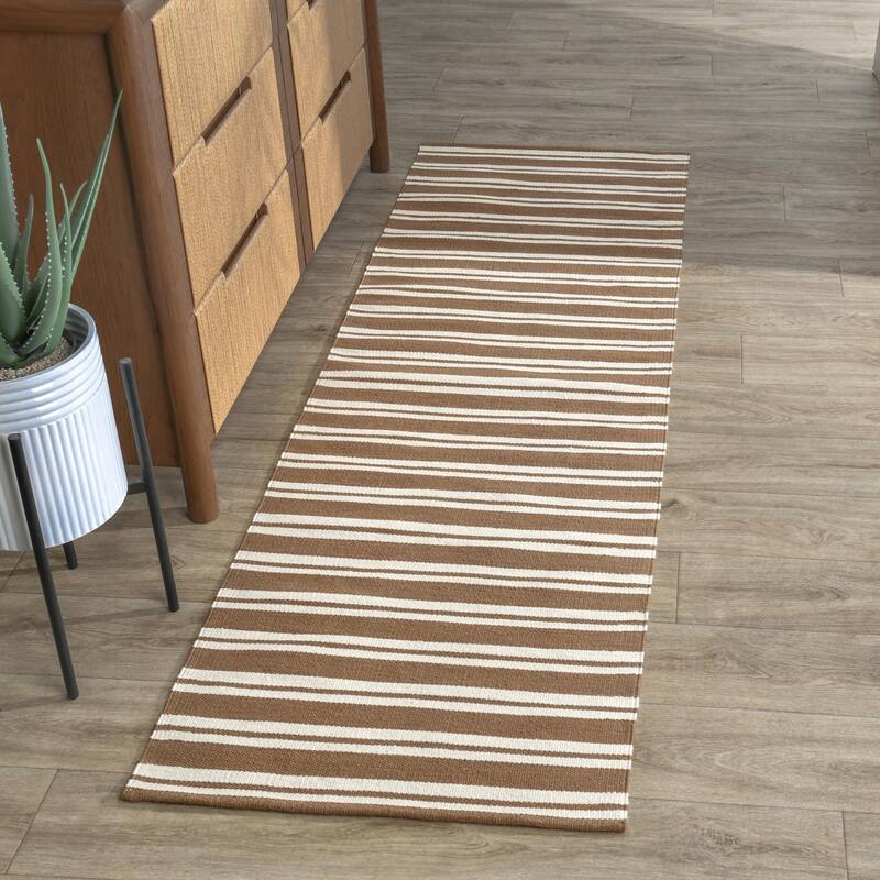 Villa by Classic Home Palma Hand Woven Performance Fabric Rug