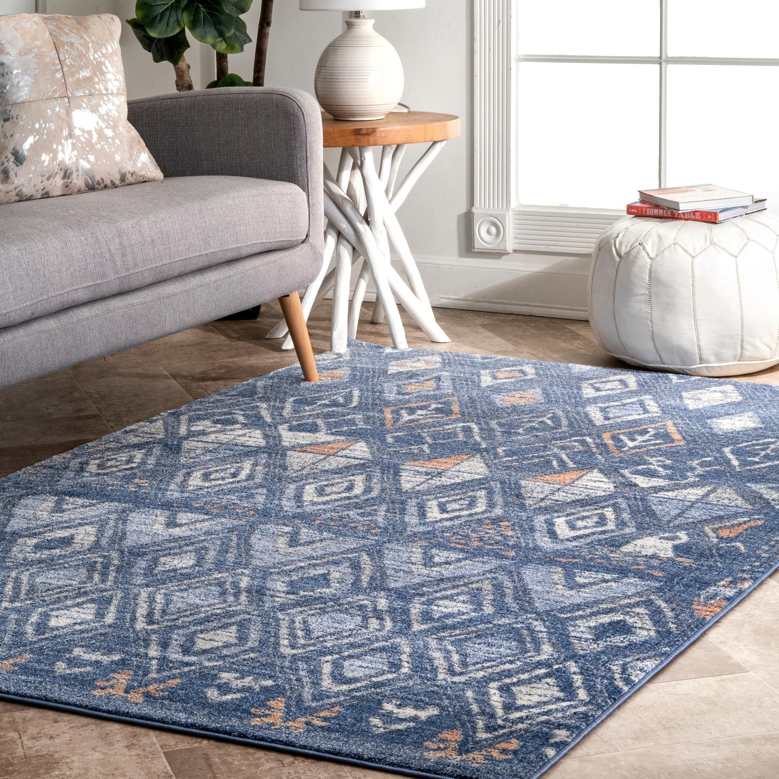 Nuloom Transitional Majectic Carrey Diamond Aztec Ombre Area Rug