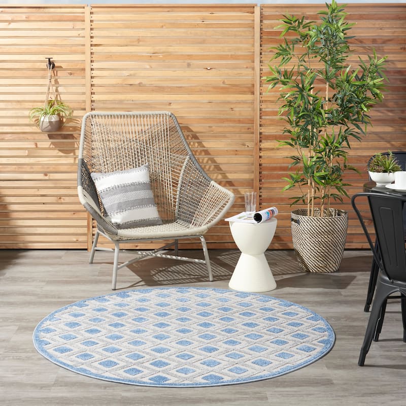 Nourison Aloha Indoor/Outdoor Modern Geometric Diamond Area Rug - 4' Round - Blue/Grey