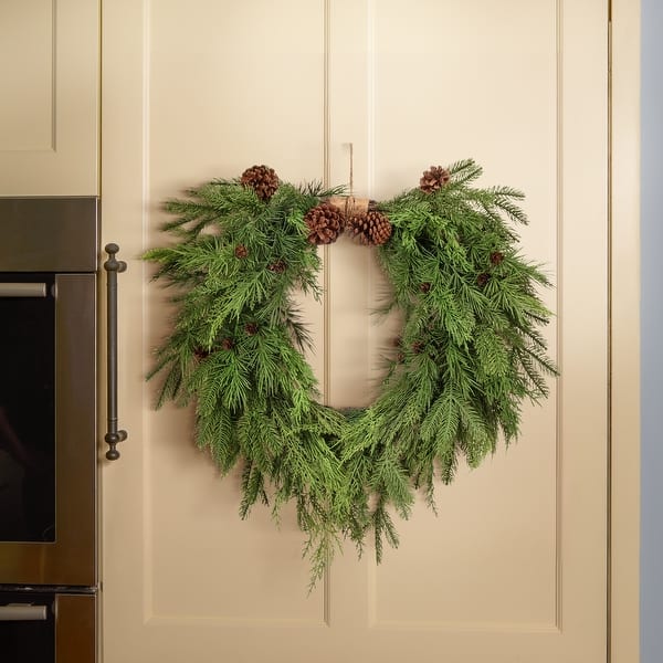 Evergreen Spruce Winter Tree Arrangement: with a Natural Touch