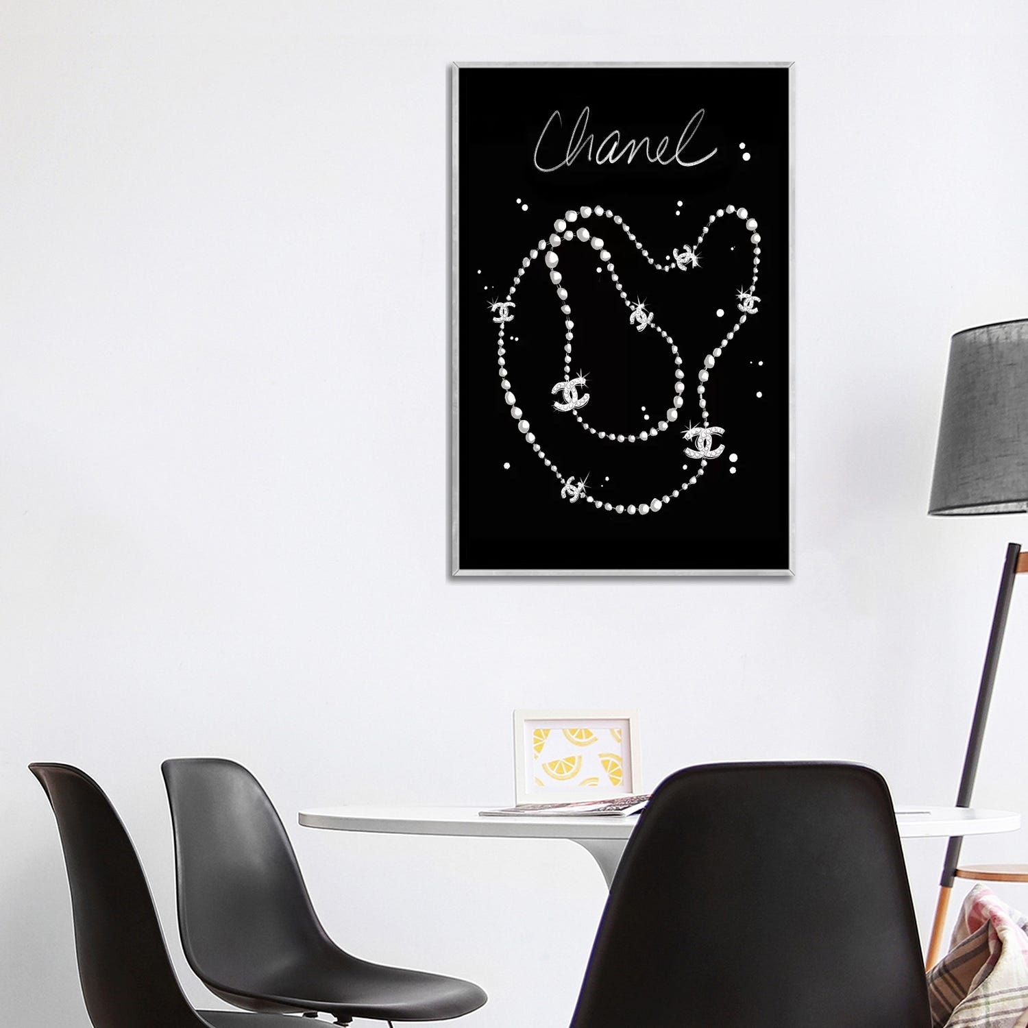 iCanvas Chanel Necklace by La femme Jojo Framed - Bed Bath & Beyond -  37675870