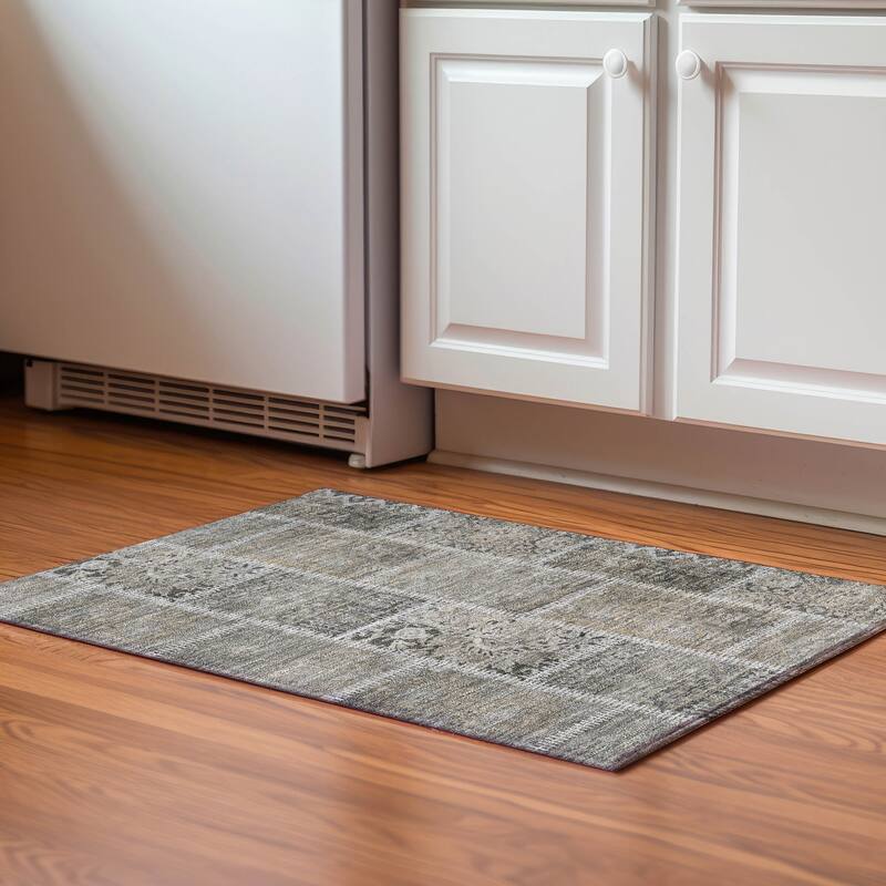 Premium Washable Super Soft Vintage Patchwork Mayfield Rug - Taupe - 1' 8" x 2' 6" - Rectangle