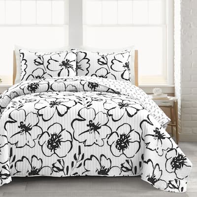 Lush Decor Scandinavian Floral 3 Piece Quilt Set