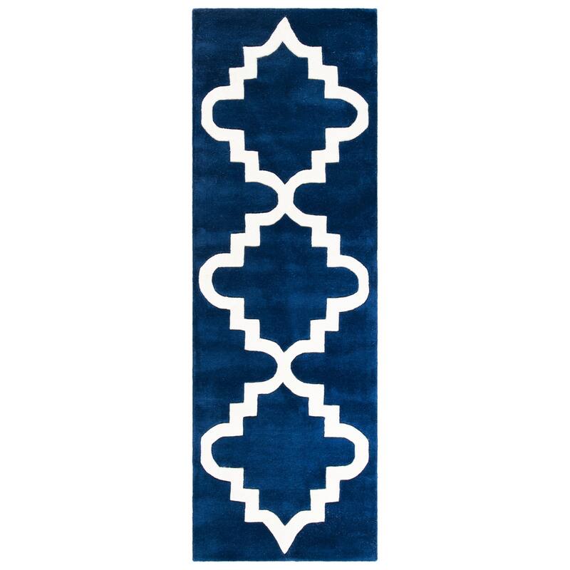 SAFAVIEH Handmade Chatham Abelle Modern Wool Rug