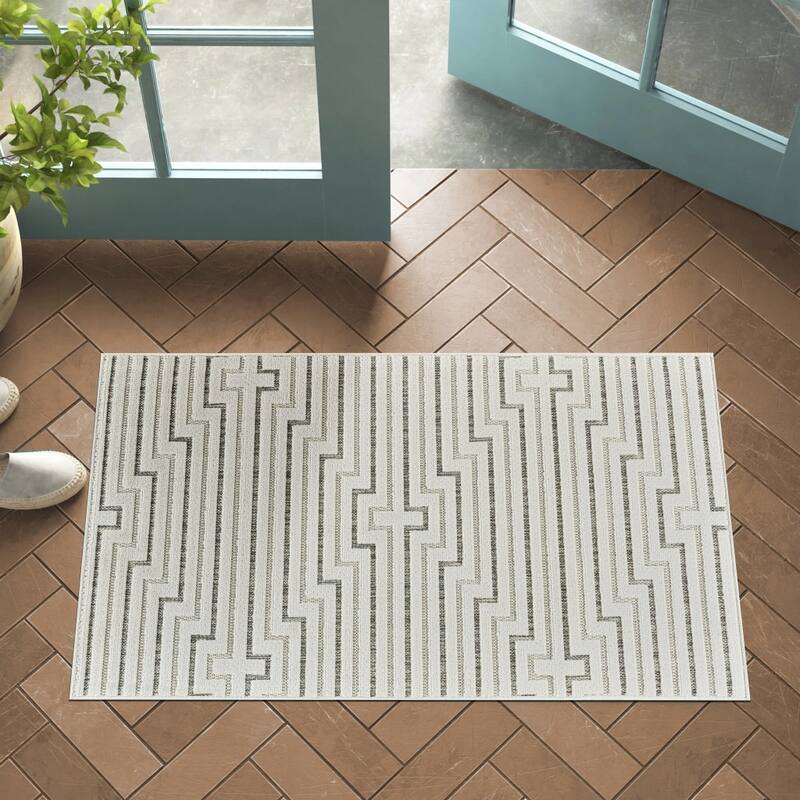 Elto Sleek Geometric Weather Resistant Current & Stylish Outdoor Rug