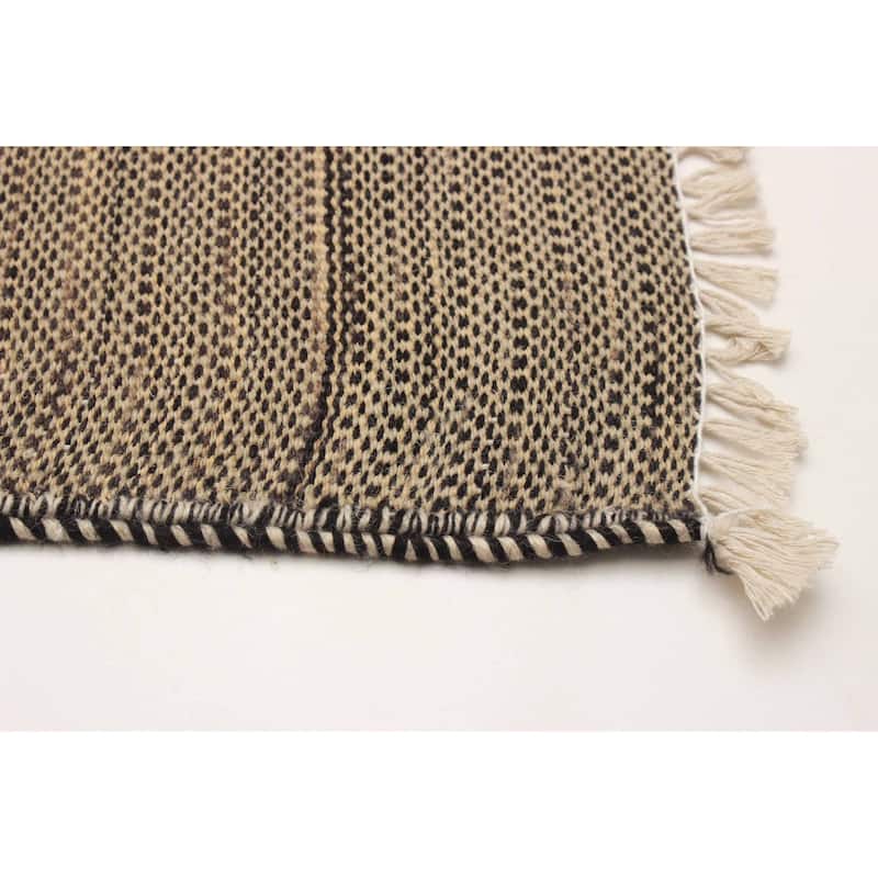 Ankara FW Black Kilim 5'10" x 7'10" - 5'10 x 7'10