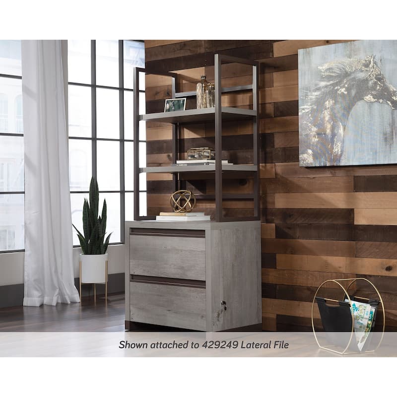 Manhattan Gate Utility Hutch Mo