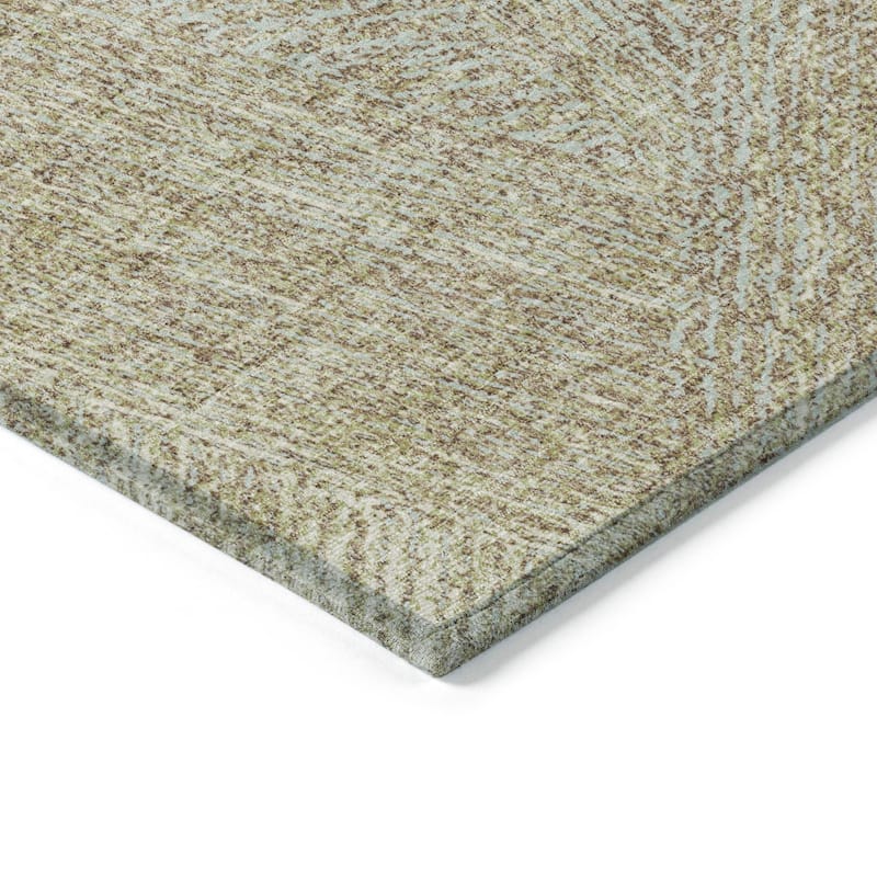 Machine Washable Indoor/ Outdoor Solid Geo Chantille Rug
