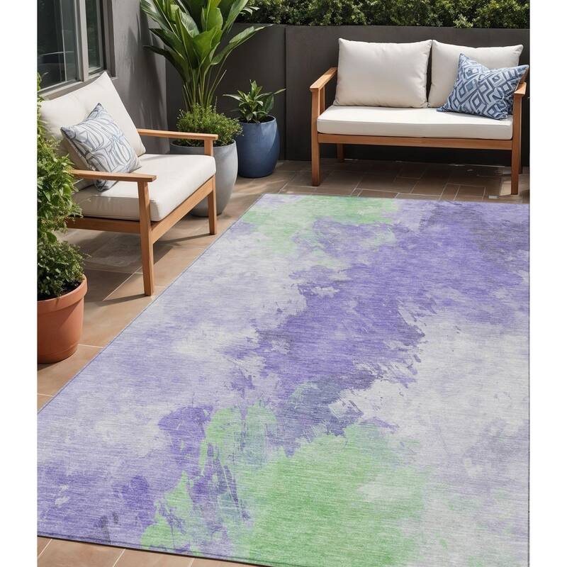 HomeRoots Abstract Transitional Rectangle Outdoor Rug - 5' X 8'