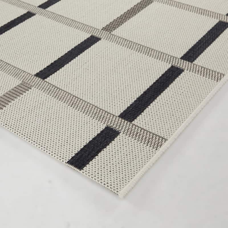 Kramer Modern Checkered Indoor/Outdoor Area Rug