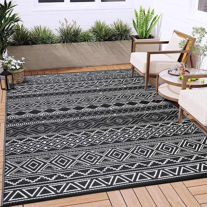 Outdoor Rug Waterproof Patio Rug Mat Geometric Rug Plastic Straw Outside Rug for RV Camping Picnic Reversible Rug - 5'x8' - Black White