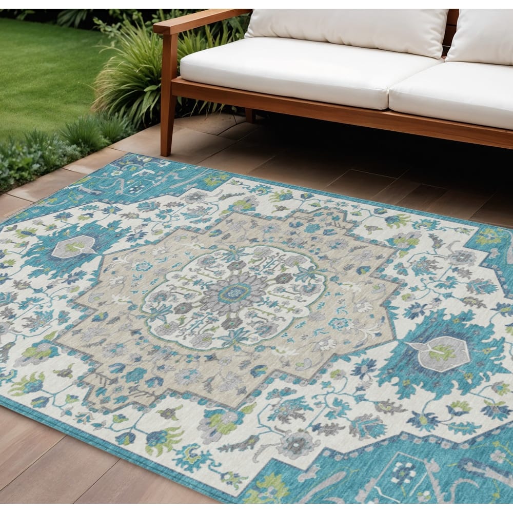HomeRoots Oriental Traditional Rectangle Outdoor Rug