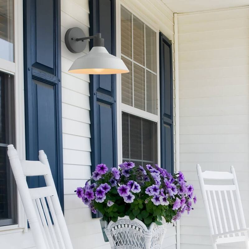 Bellevue GEWS27337 Hillis 9" Tall Wall Sconce