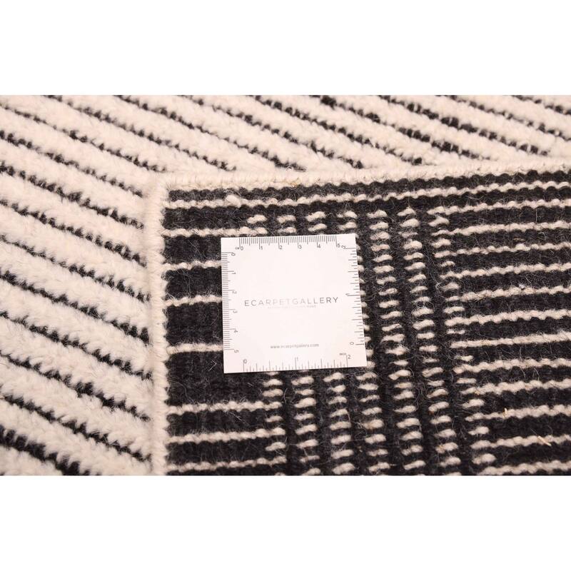 ECARPETGALLERY Hand-knotted Tangier Cream Wool Rug - 5'1 x 7'11