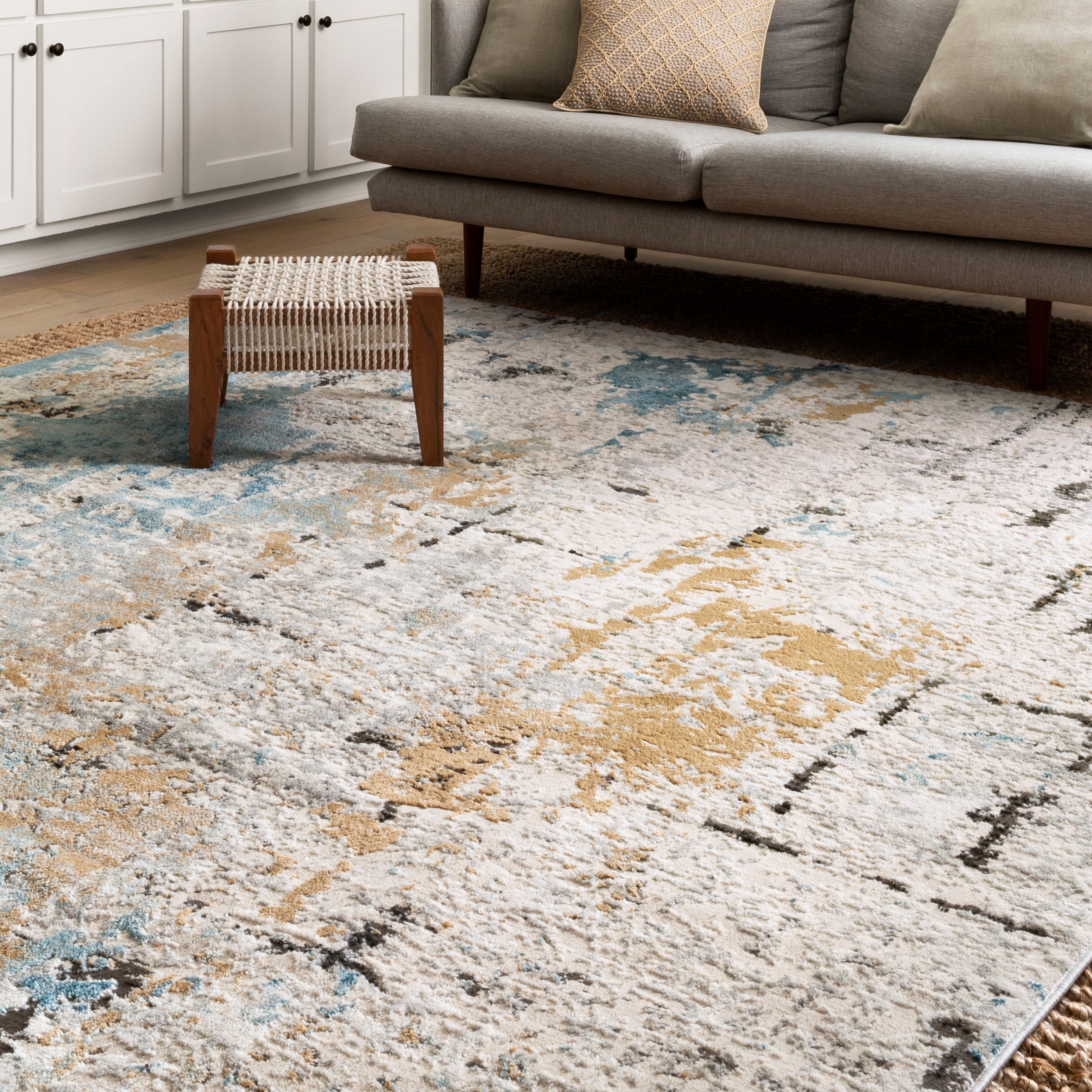 Alexander Home Keara Brushstroke Abstract Distressed Contemporary Rug