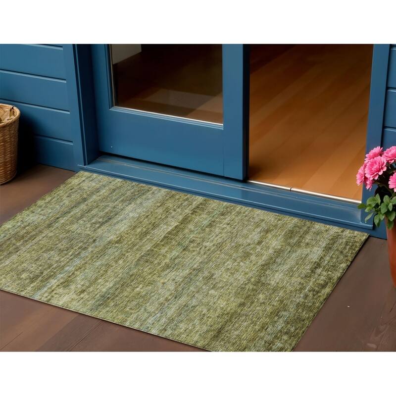 HomeRoots Striped Transitional Rectangle Outdoor Rug - 3' x 5'