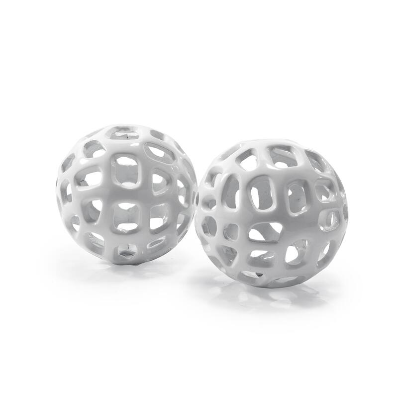 HomeRoots Set of Two White Aluminum Hand Painted Decorative Orbs - 4.00 in. x 4.00 in. x 4.00 in.